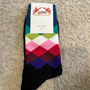 NWT Single pair of socks; can also mix with any other socks from my clos…